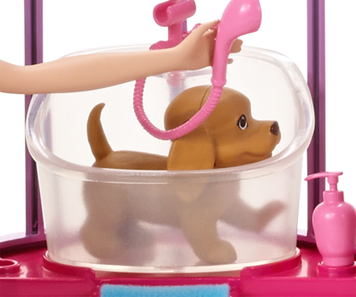 Игрален комплект Barbie, Ветеринарната клиника на Барби, FBR36